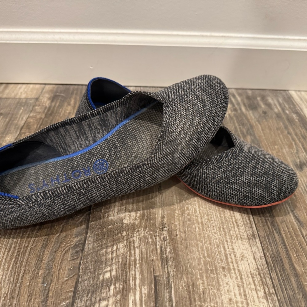 Stylish Gray Women’s Shoes